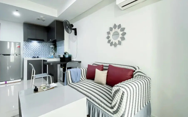 Stunning 2Br Apartment At Daan Mogot City