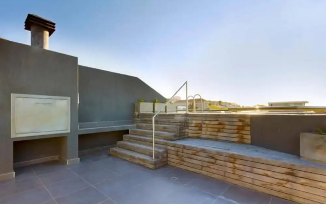 Secure 2bed Green Point Retreat Rooftop Pool BBQ