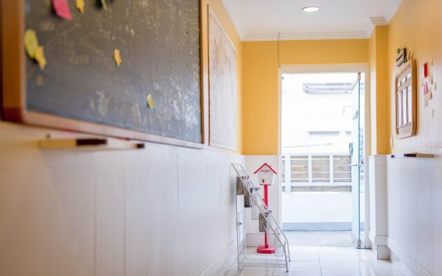 Elly Guest House