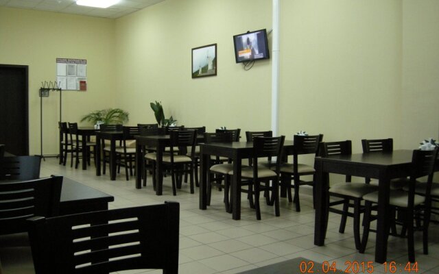 Ariel Hotel