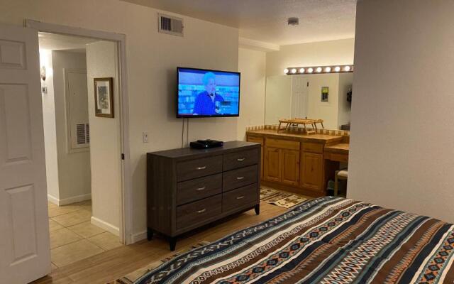 Catalina Condo @ LaEncantada - Tucson AZ