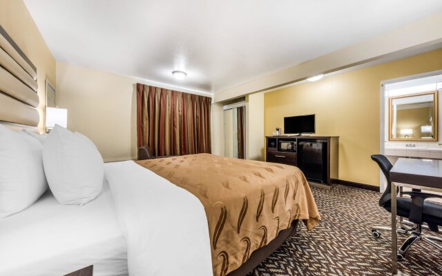 Quality Inn & Suites Capitola By the Sea