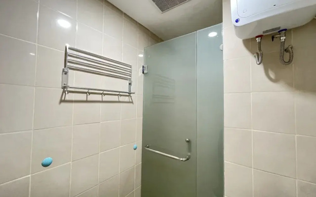 Deluxe 2Br Apartment At Parahyangan Residence