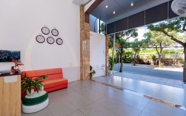 Gold Holiday Hotel – Lobby – Vung Tau