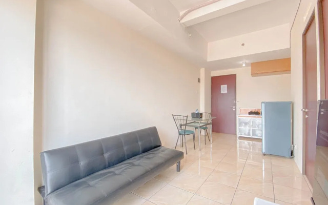 Scenic View 2Br At Apartment Tamansari Panoramic