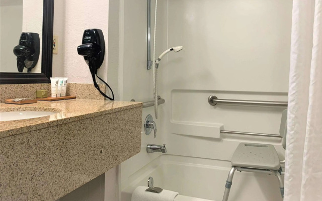 Country Inn & Suites by Radisson, Clarksville, TN