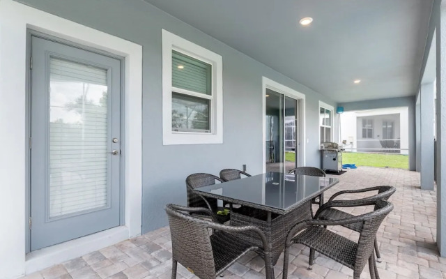 Ultimate 8 Bedroom Champions Gate Villa 8831in