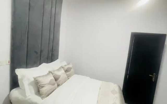 Luxury Ikeja Apartment With 2 Bedrooms