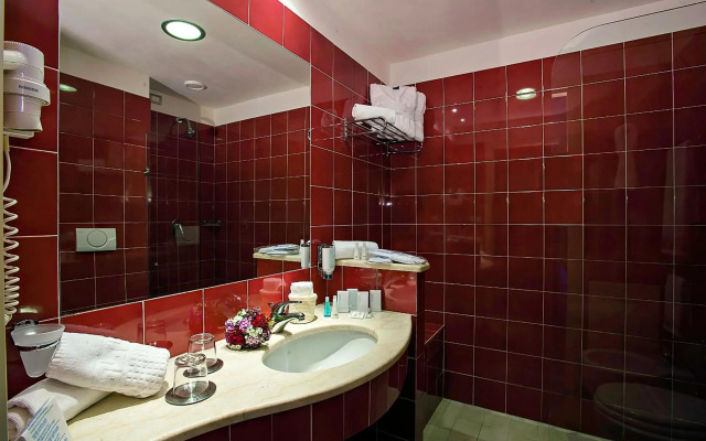 Mahara Hotel & Wellness