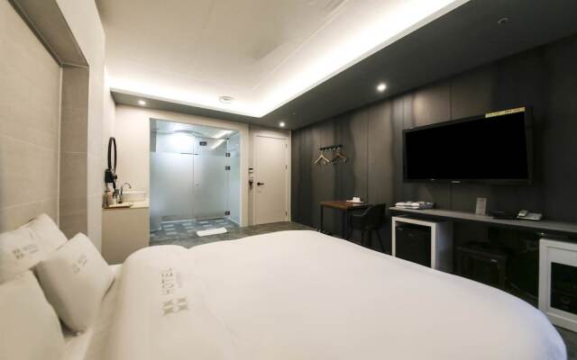 Hotel Pandora