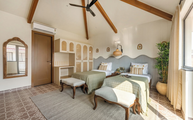 ELIVAAS Casa Bonita 4BHK Villa With Pool