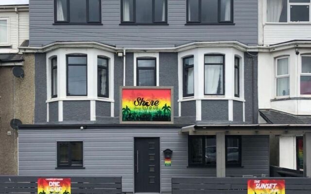 Shore Surf Lodge