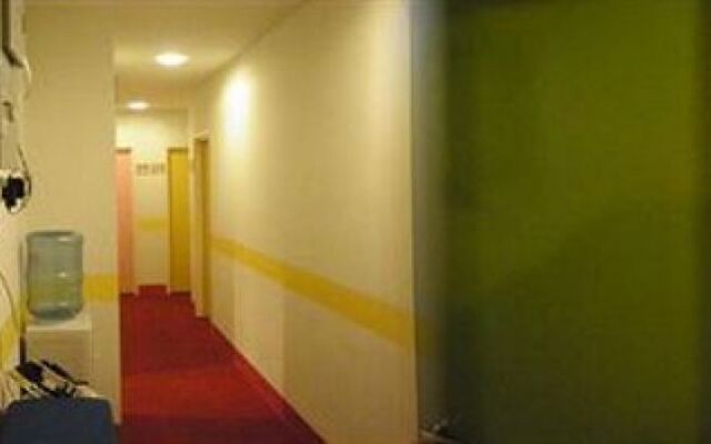 The One Station Hotel