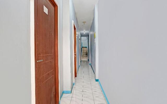 SPOT ON 90147 Gosepa Ambengan Plaza