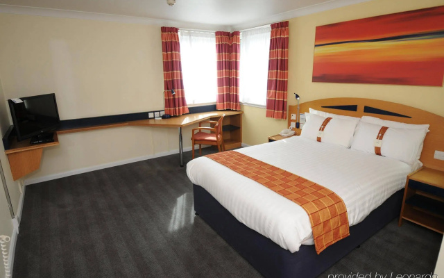 Holiday Inn Express Glasgow Airport by IHG