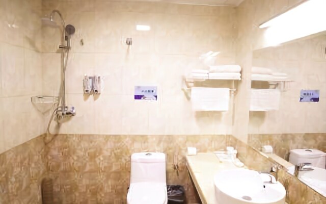 She and He Service Apartment