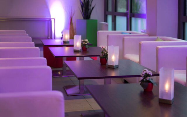 B&B HOTEL Krefeld-Süd