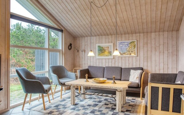 10 Person Holiday Home in Fjerritslev