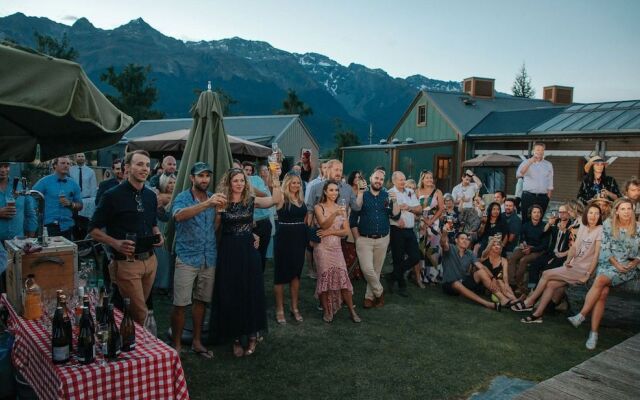 Headwaters Glenorchy Eco Lodge