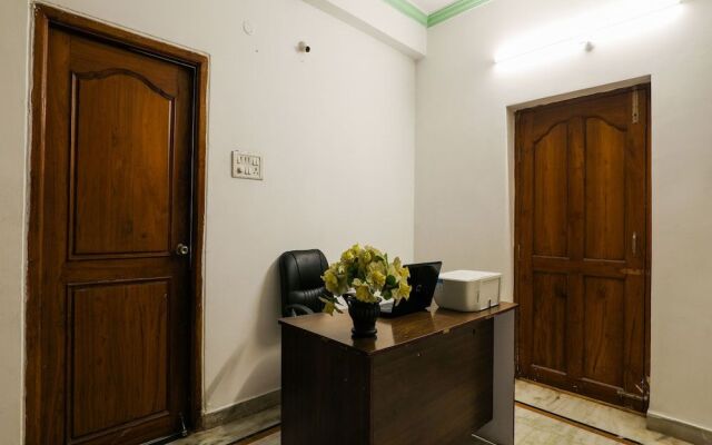 Oyo 16135 Krupa Service Apartment