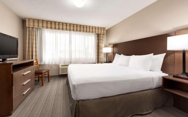 Country Inn & Suites by Radisson, Baxter, MN