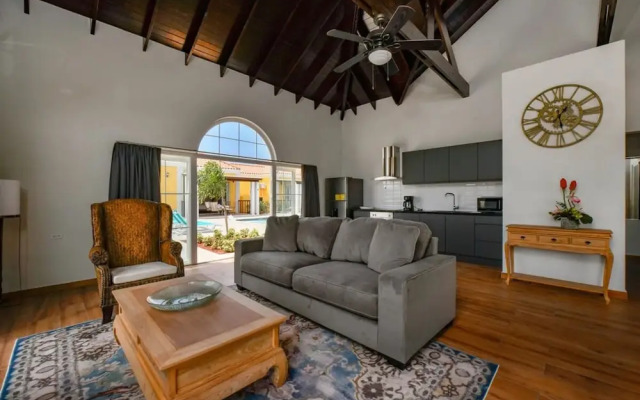 Picaron Villas in Santa Cruz