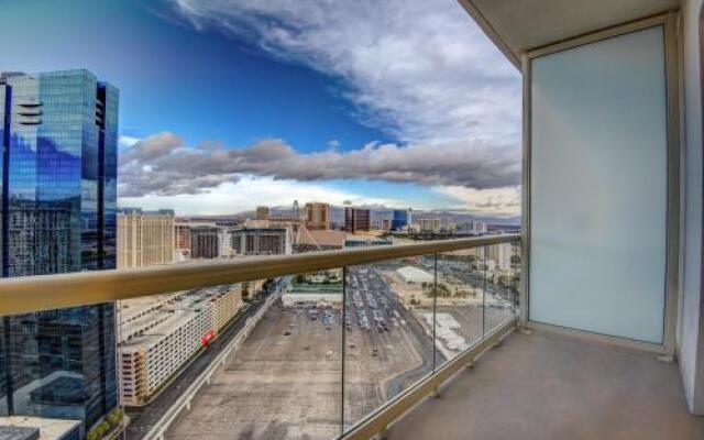 Penthouse Suite with Strip View at The Signature At MGM Grand