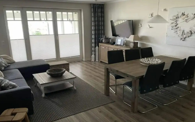 Apartment With Balcony on the Upper Floor