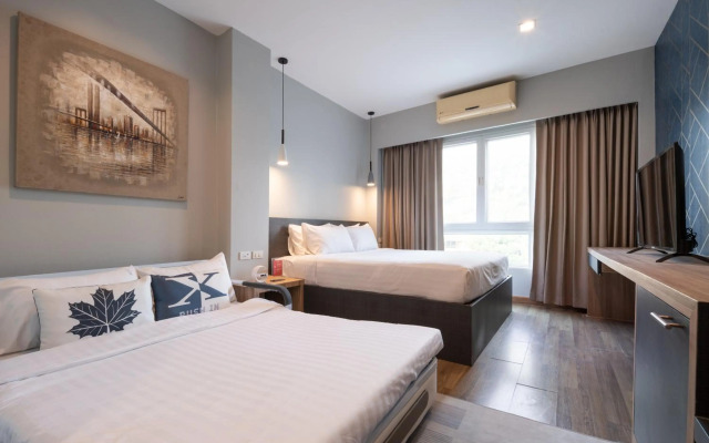 iCheck inn Gems Center Silom