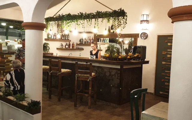 Playa Blanca Bed & Breakfast