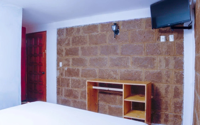 OYO Hotel Del Centro