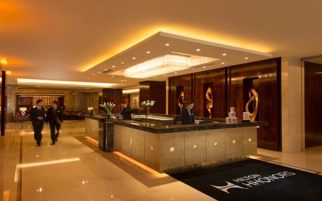 DoubleTree by Hilton Hotel Qinghai - Golmud