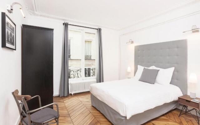 Luxury 4 Bedrooms Opera Lafayette II by Livinparis