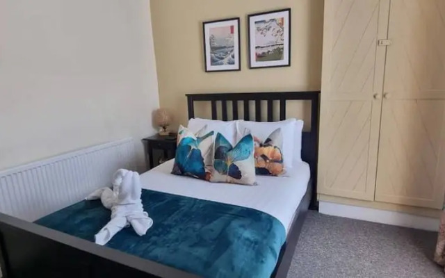 Toffees Townhouse 2 Bed