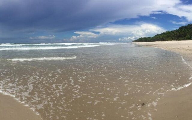Beach Break Hotel