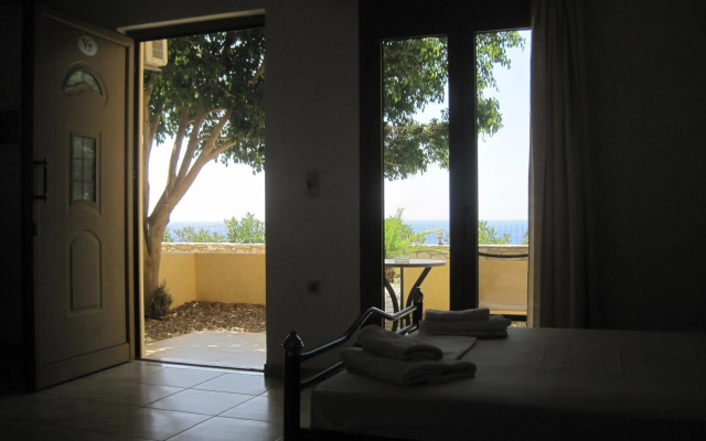 Sfinias Apartments