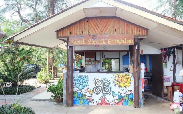 Sand Beach Bungalow