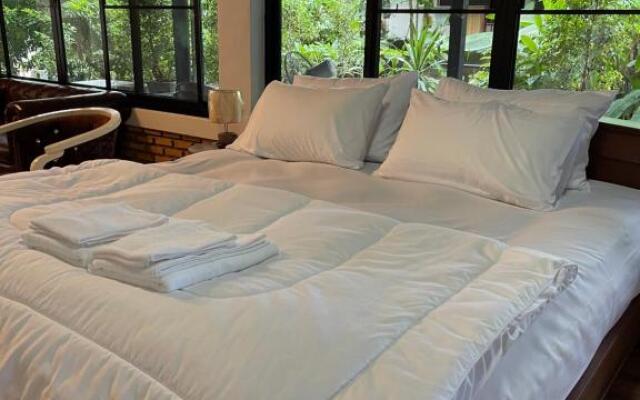 Service Apartment ชั้น1ใจกลางเมืองใกล้แหล่งท่องเที่ยว