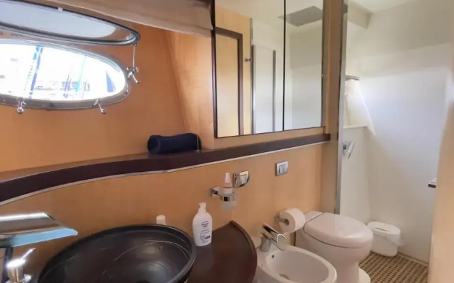 Yacht Lakura 55