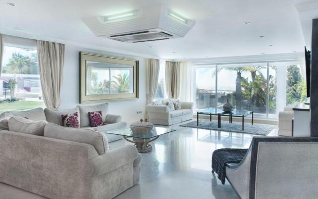 Villa Issabella Marbella, Elviria