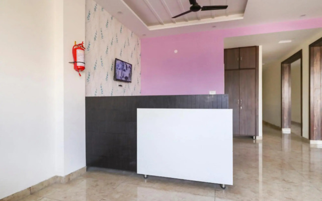 OYO 67595 Hotel Red Oak