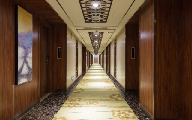 Baoyue Hotel