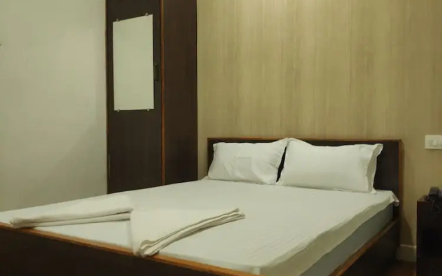 Hotel Sri Dhevi