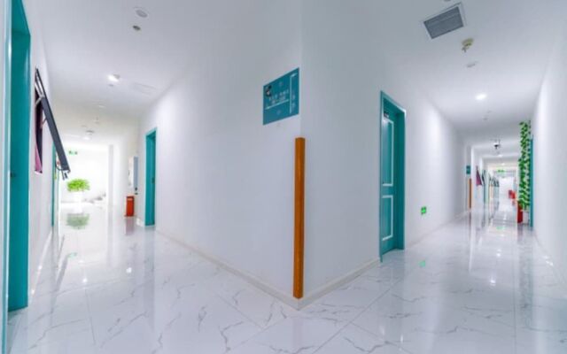 Chengdu Three Fish International Youth Hostel