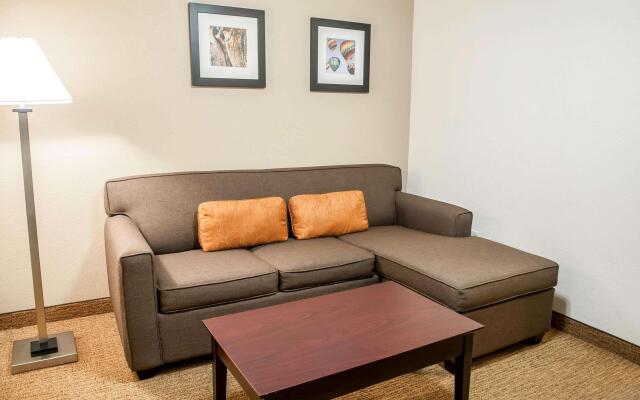 Comfort Suites Albuquerque/North Journal Center