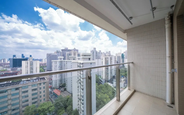 Tyms Stylish 2BR 1BA Apt Xujiahui Metro