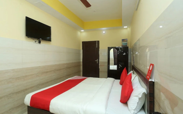 Santosh Residency by OYO Rooms