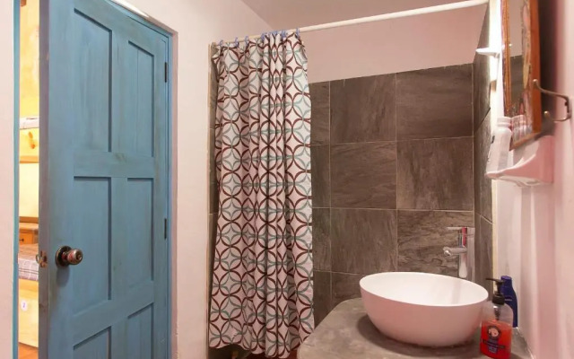 Posada del Abuelito (Hostel)