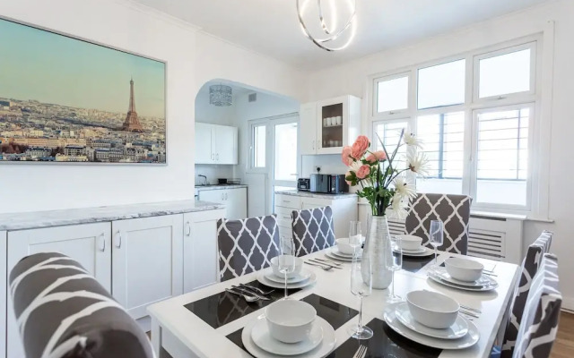 The Woodgrange by Sorted Stay