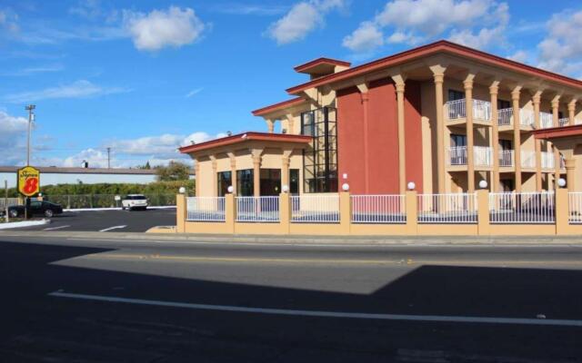 Super 8 by Wyndham Vallejo/Napa Valley